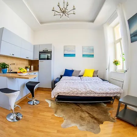 Apartment Ines *